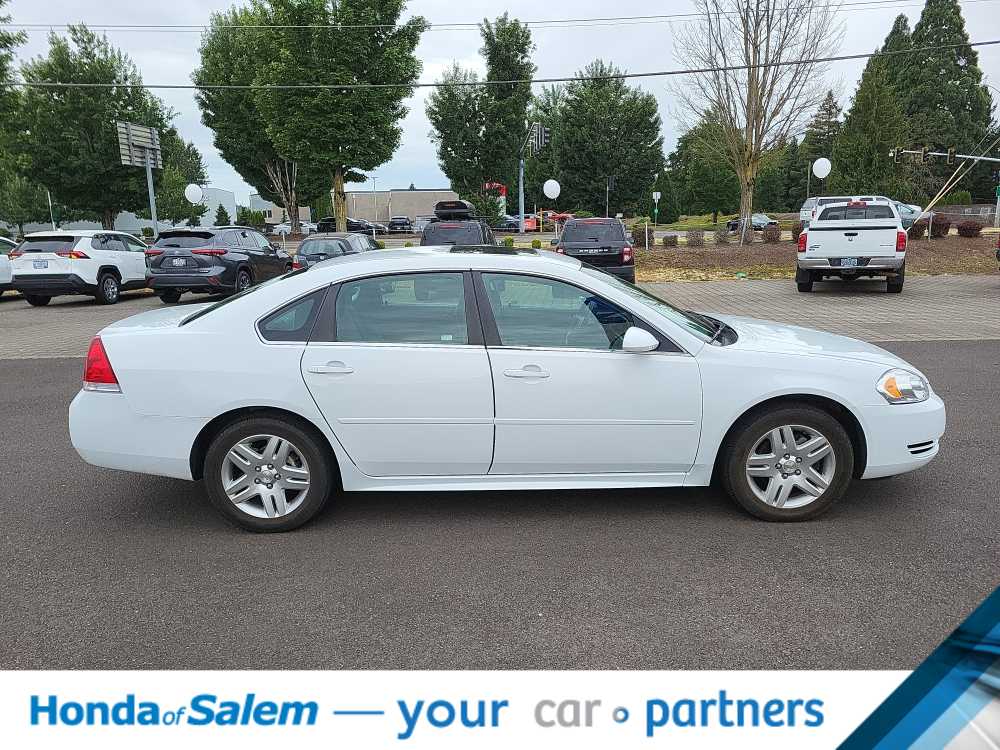 Thumbnail: 2014 Chevrolet Impala - 23