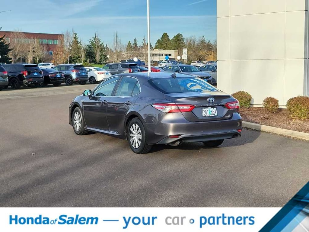 Used 2020 Toyota Camry Hybrid LE Sedan