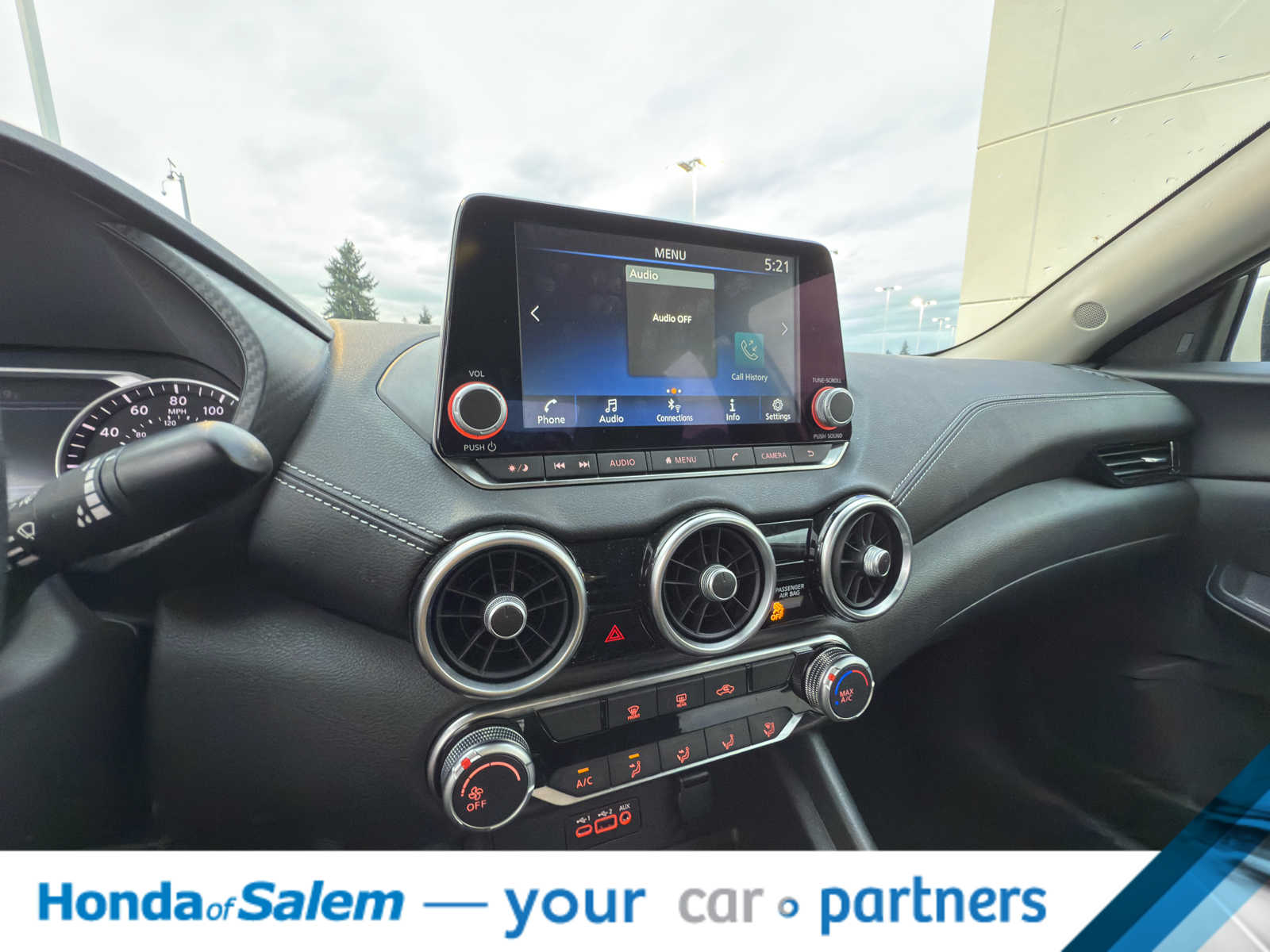 Thumbnail: 2023 Nissan Sentra - 18