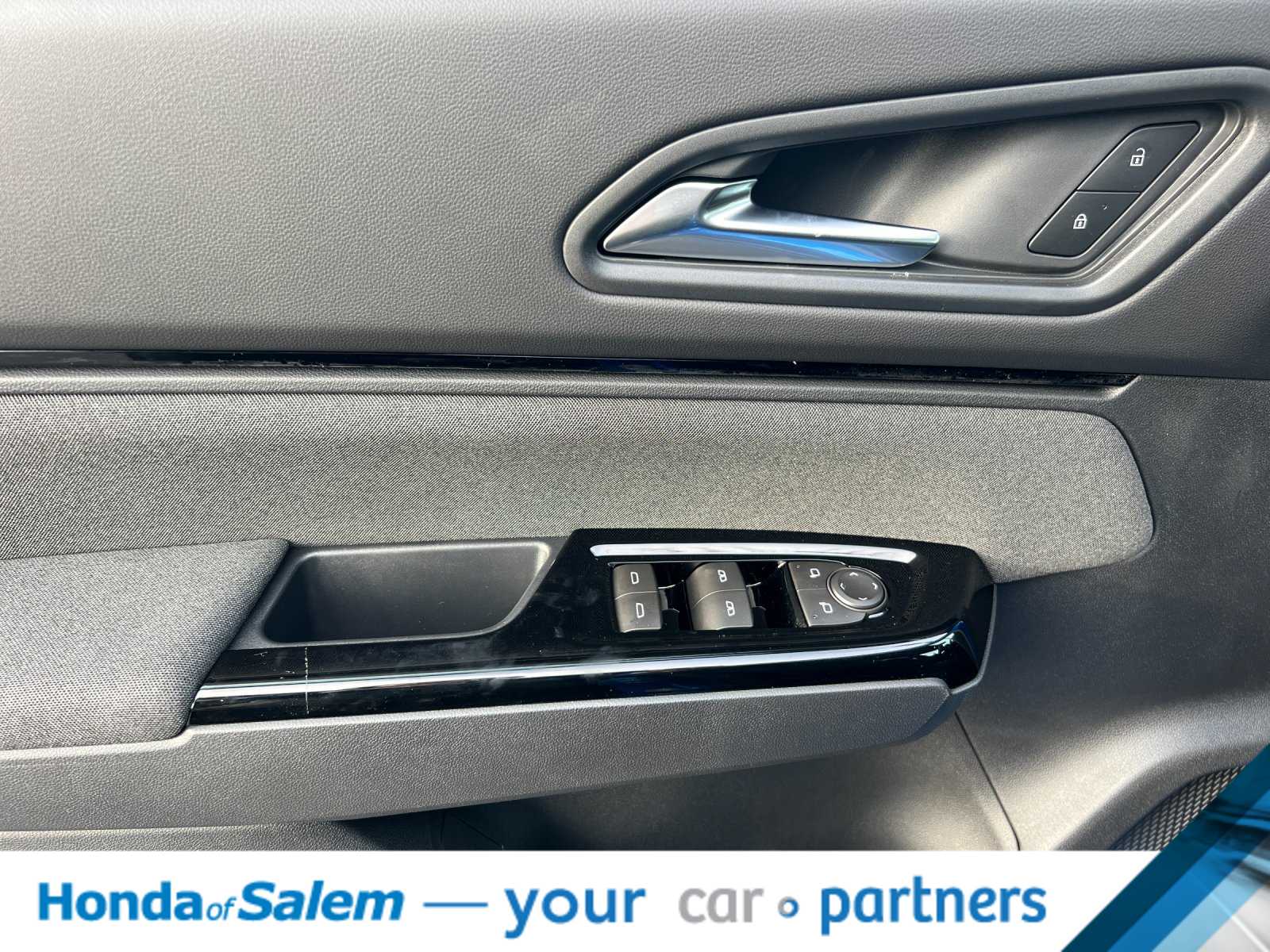 Thumbnail: 2026 Honda Prologue - 12