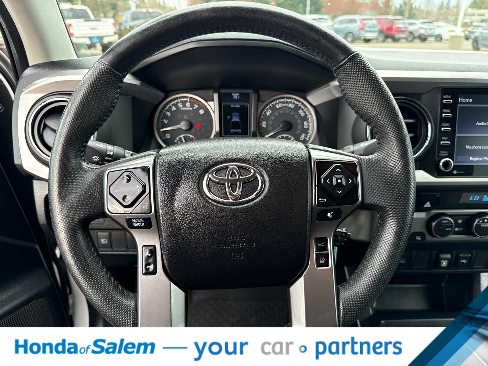 Thumbnail: 2021 Toyota Tacoma - 15