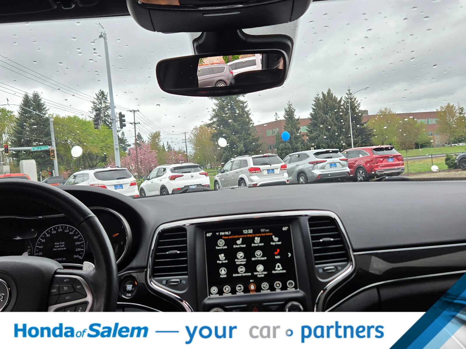 Thumbnail: 2018 Jeep Grand Cherokee - 13