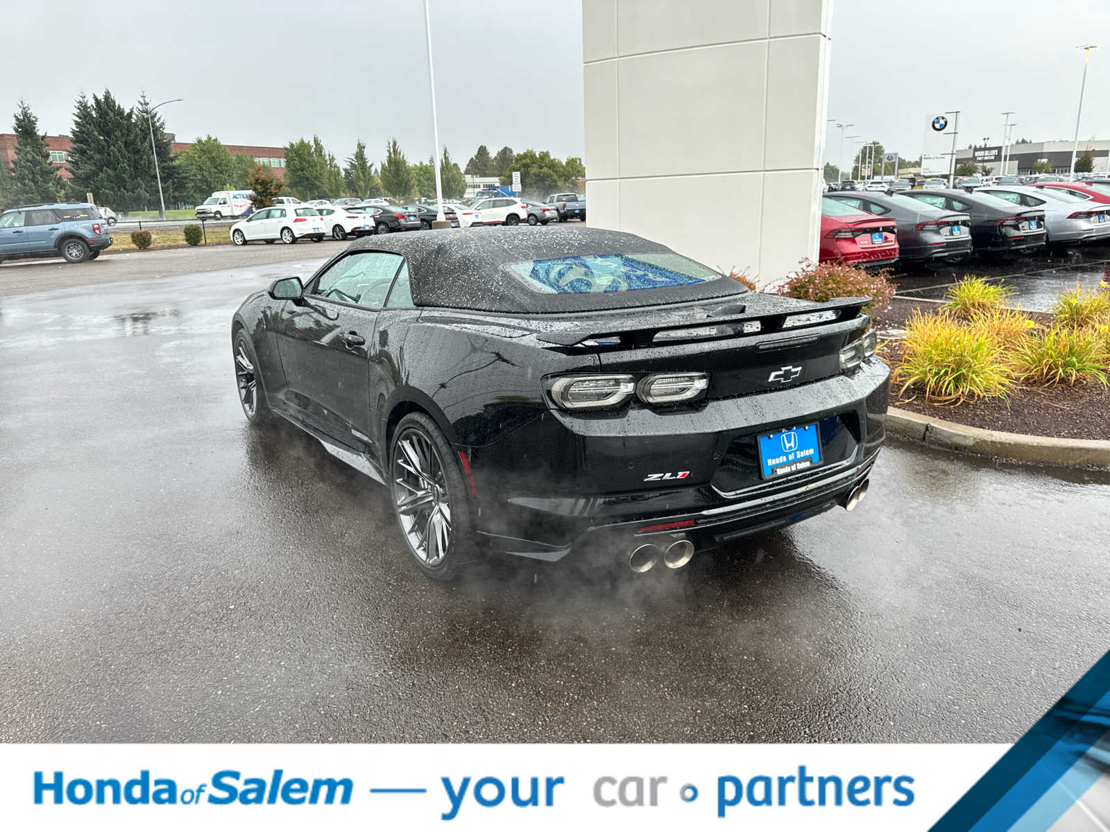 2023 Chevrolet Camaro ZL1 photo 2