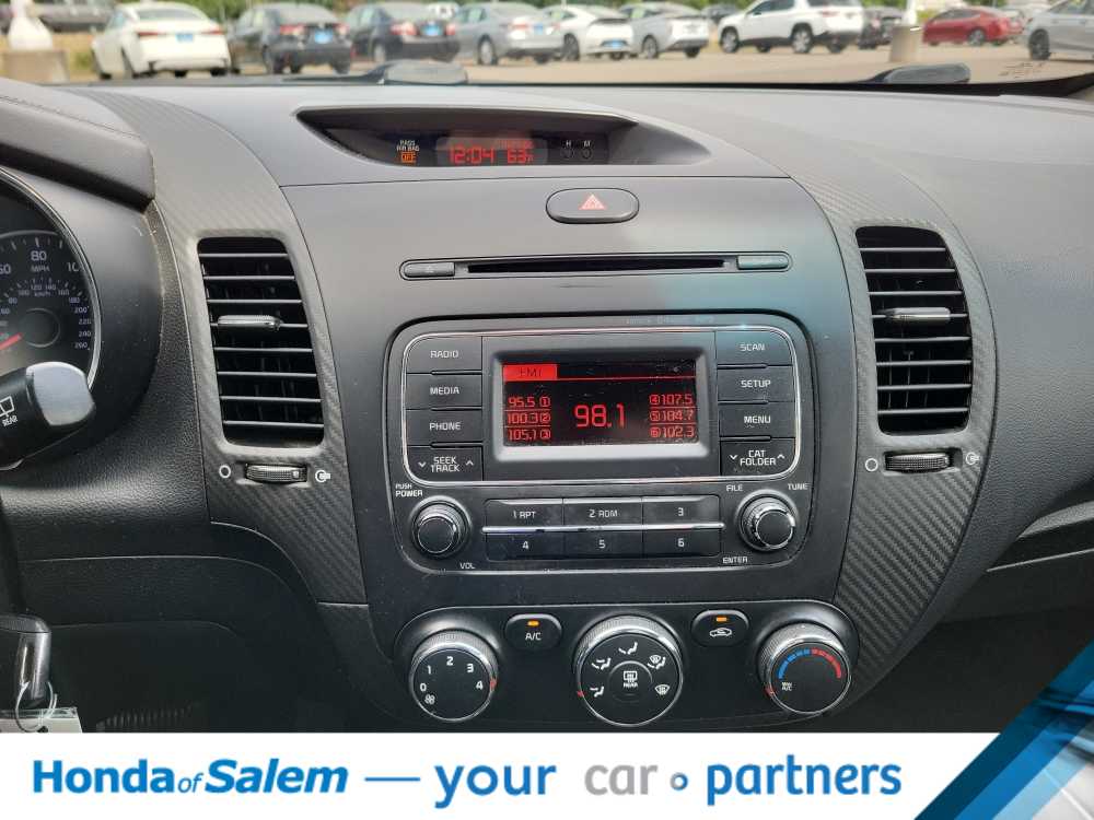 2015 Kia Forte EX 16