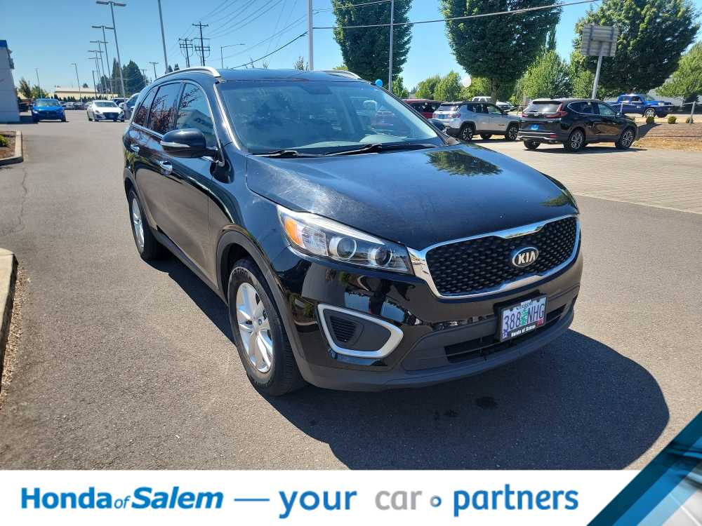 Thumbnail: 2017 Kia Sorento - 24