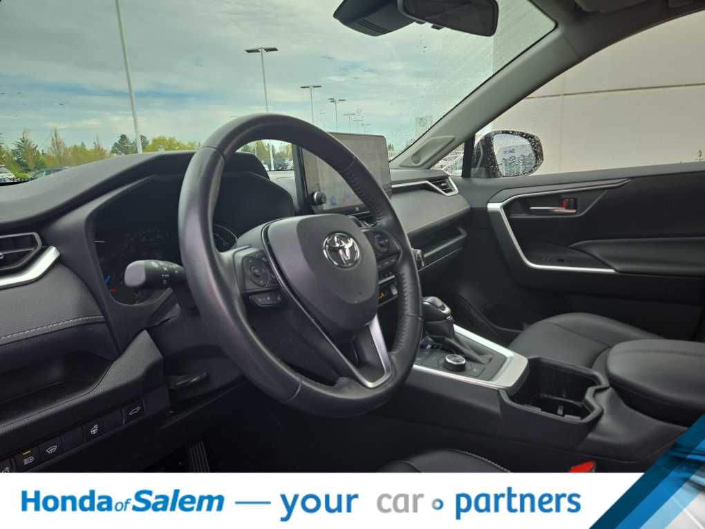 Thumbnail: 2024 Toyota RAV4 - 2