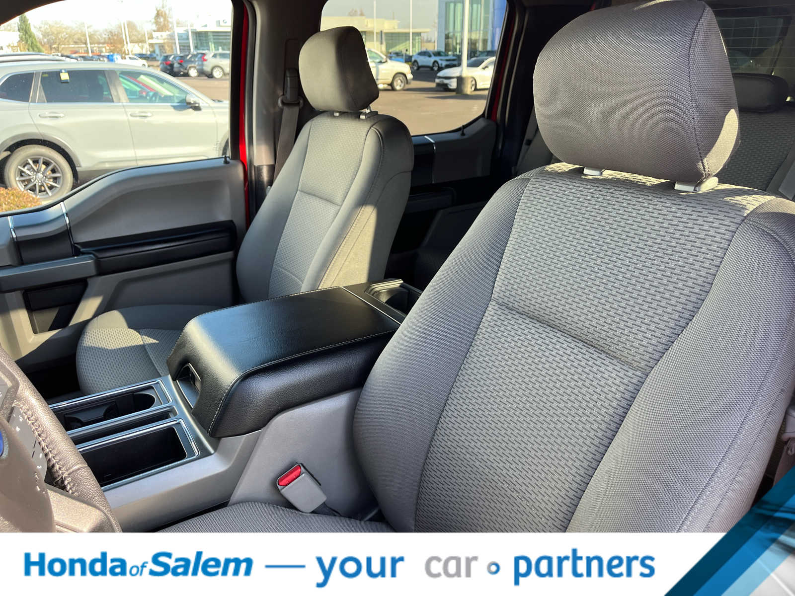 Thumbnail: 2016 Ford F-150 - 11