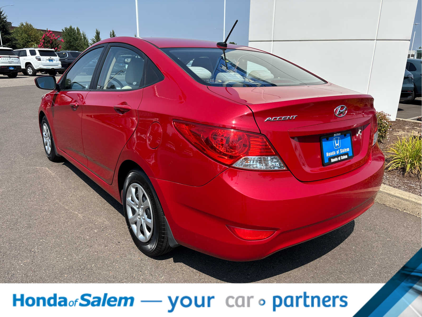 2013 Hyundai Accent GLS - Photo 4