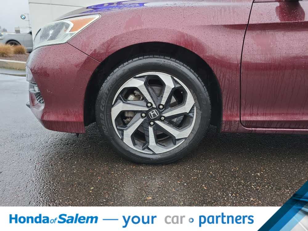 Thumbnail: 2017 Honda Accord - 8