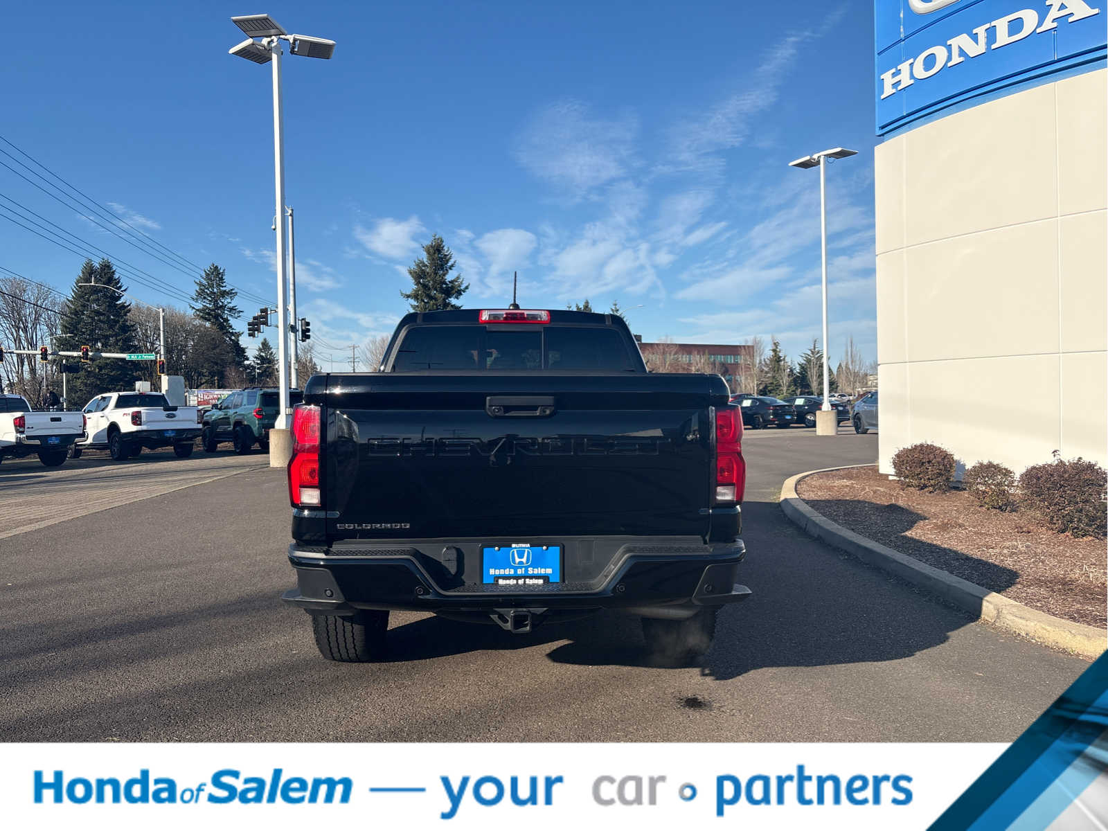Thumbnail: 2024 Chevrolet Colorado - 5