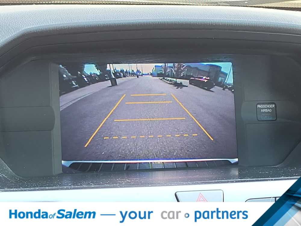 Thumbnail: 2012 Honda Odyssey - 25