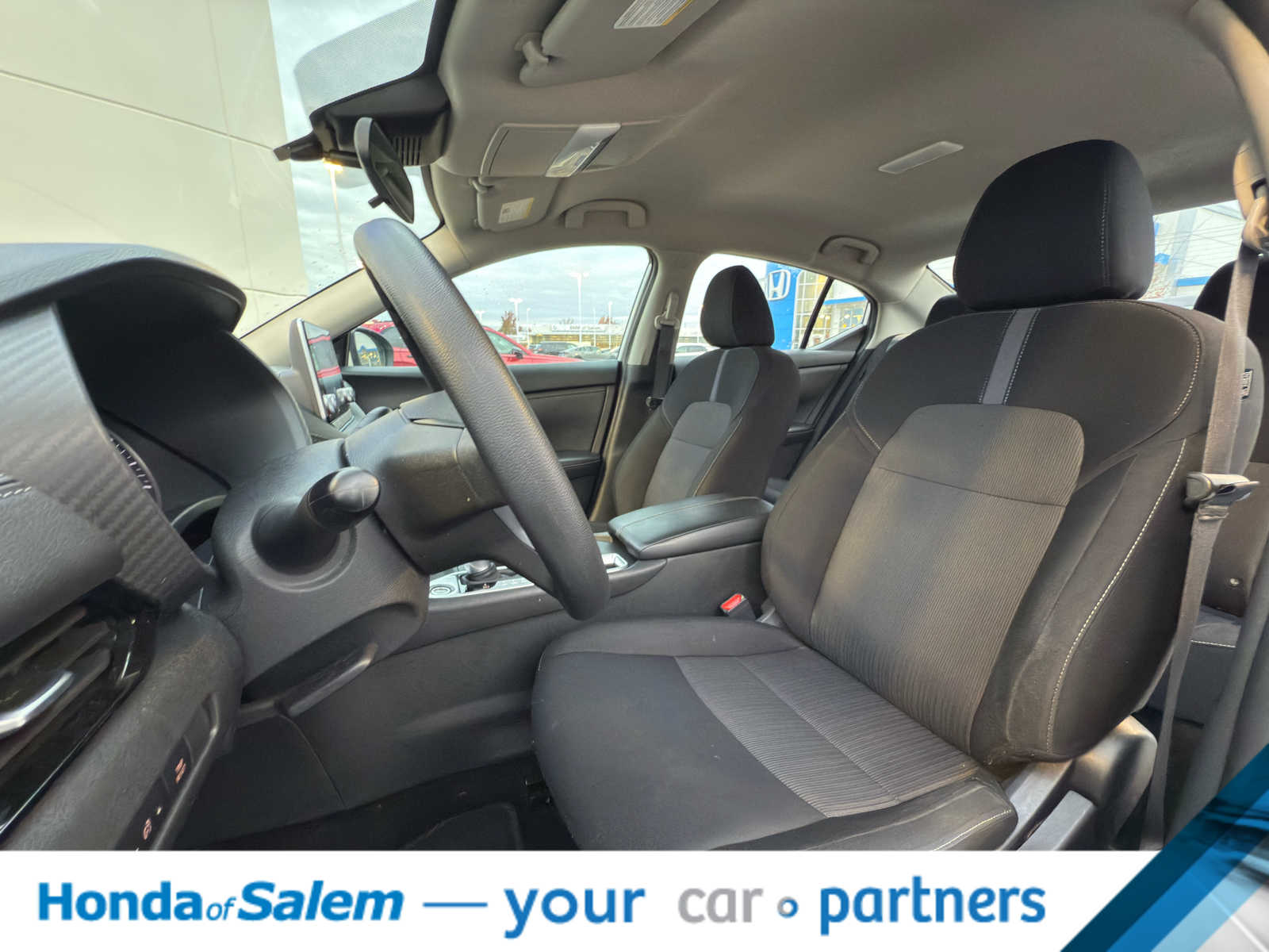 Thumbnail: 2023 Nissan Sentra - 14