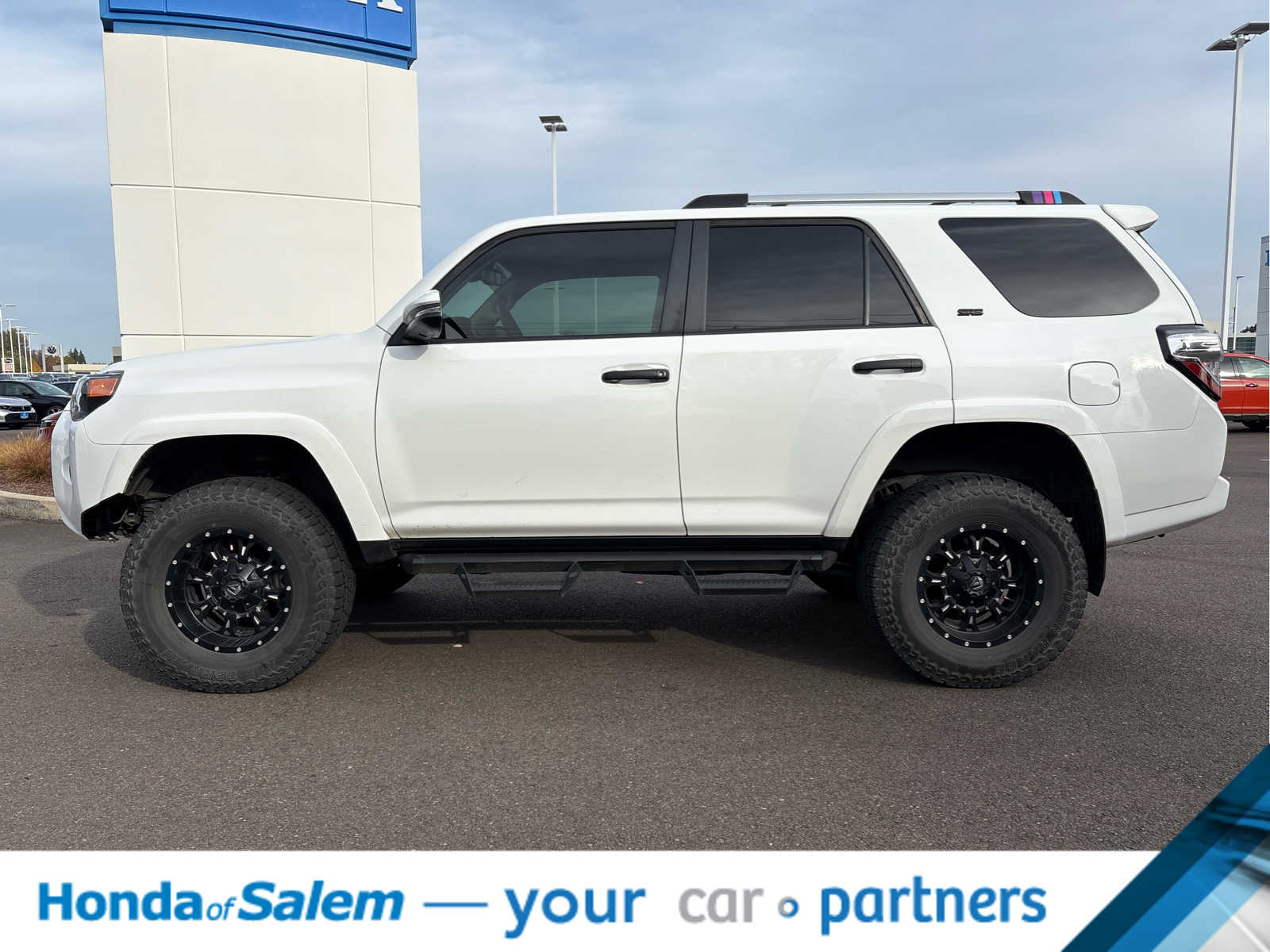 Thumbnail: 2021 Toyota 4Runner - 3