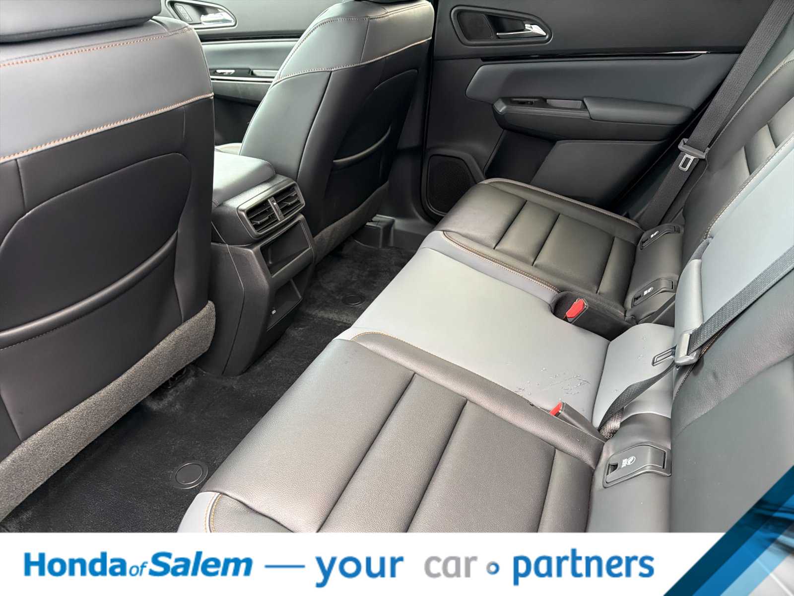 Thumbnail: 2026 Honda Prologue - 4