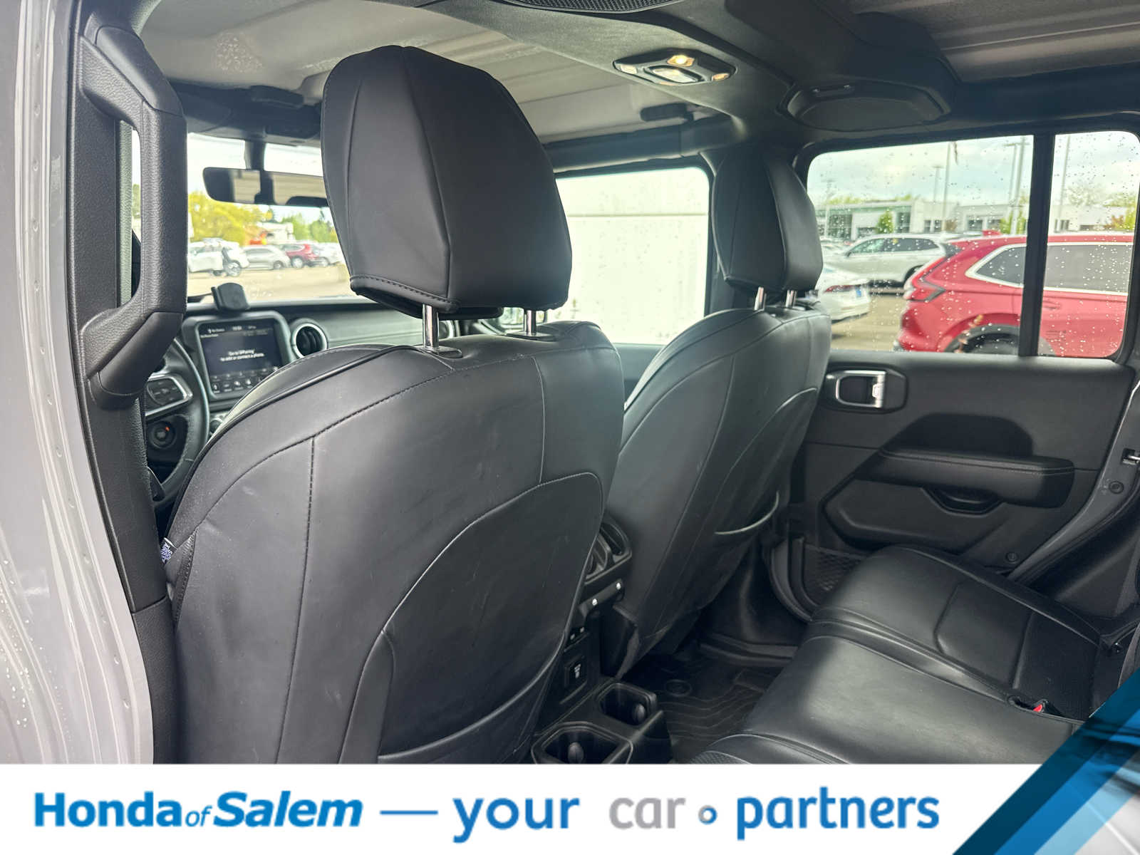 Thumbnail: 2021 Jeep Gladiator - 12