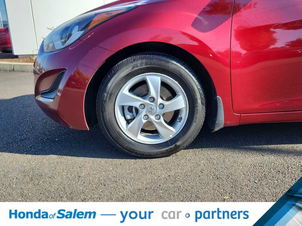 Thumbnail: 2015 Hyundai Elantra - 8