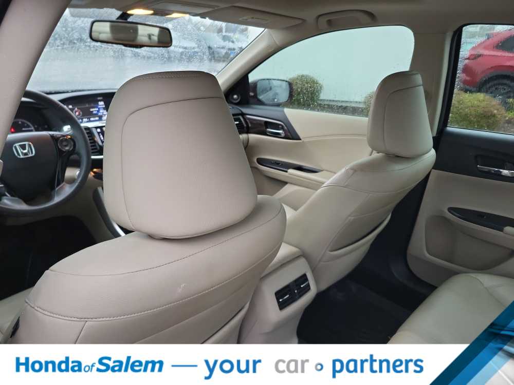 Thumbnail: 2017 Honda Accord - 12