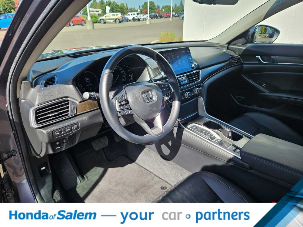 Used 2020 Honda Accord Touring with VIN 1HGCV2F9XLA009529 for sale in Salem, OR