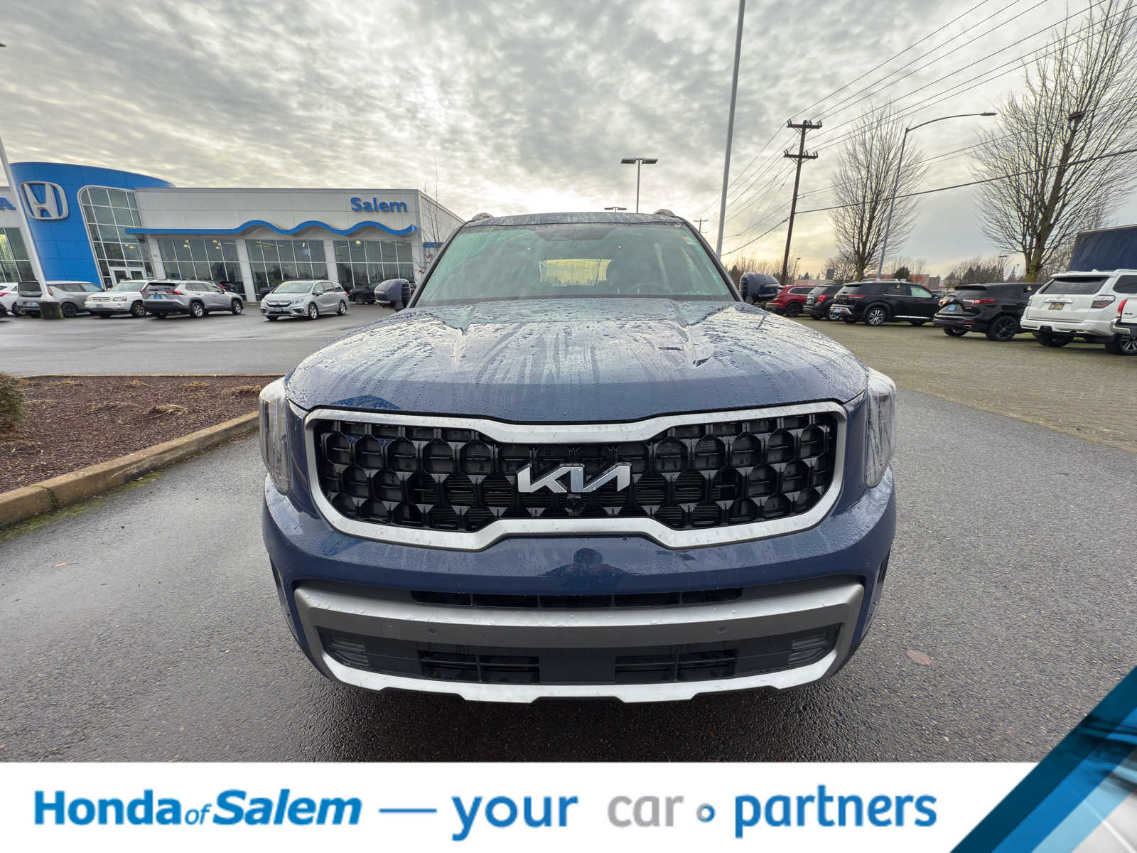 Thumbnail: 2023 Kia Telluride - 9