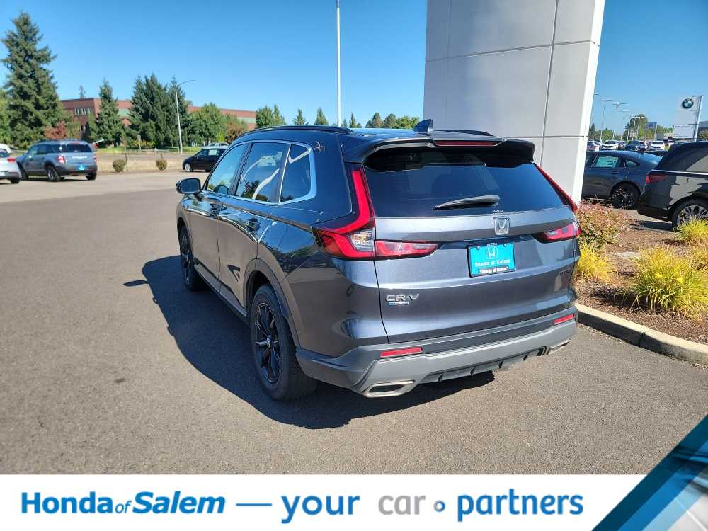 2023 Honda CR-V Hybrid Sport photo 3