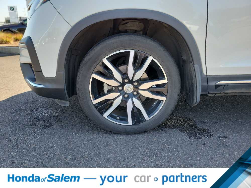 Thumbnail: 2019 Honda Pilot - 8
