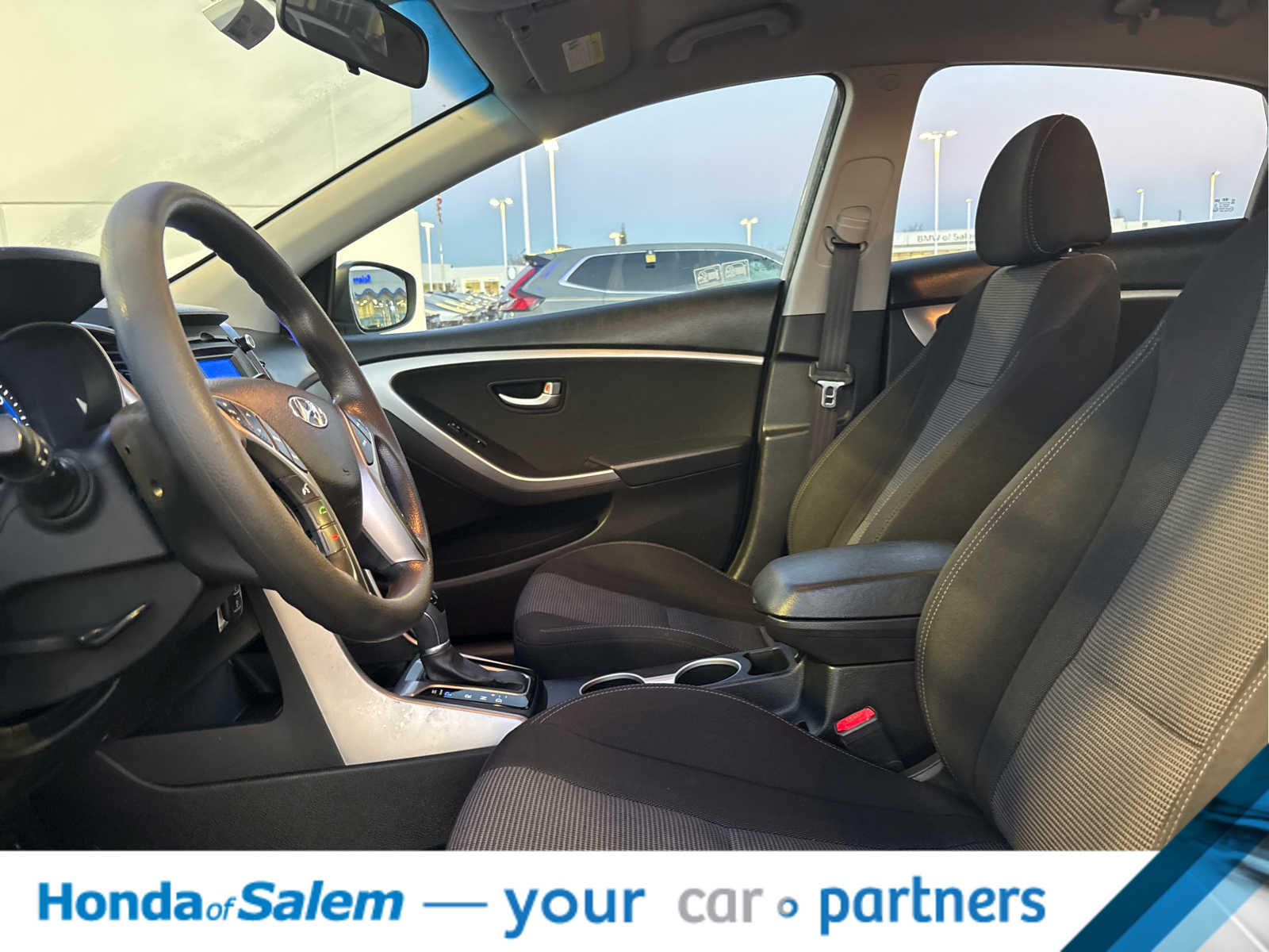 Thumbnail: 2014 Hyundai Elantra - 3