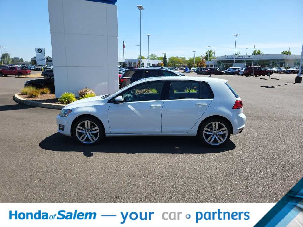 Thumbnail: 2015 Volkswagen Golf - 3