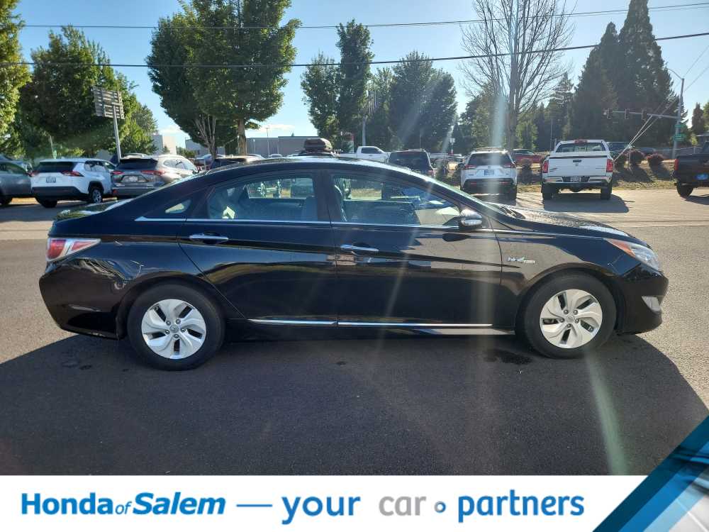 Thumbnail: 2014 Hyundai Sonata - 23