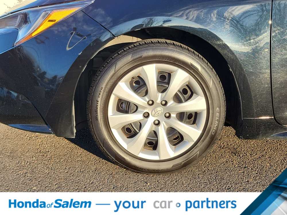 Thumbnail: 2023 Toyota Corolla - 8