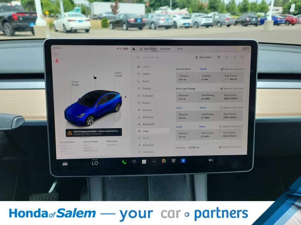 Thumbnail: 2023 Tesla Model Y - 18