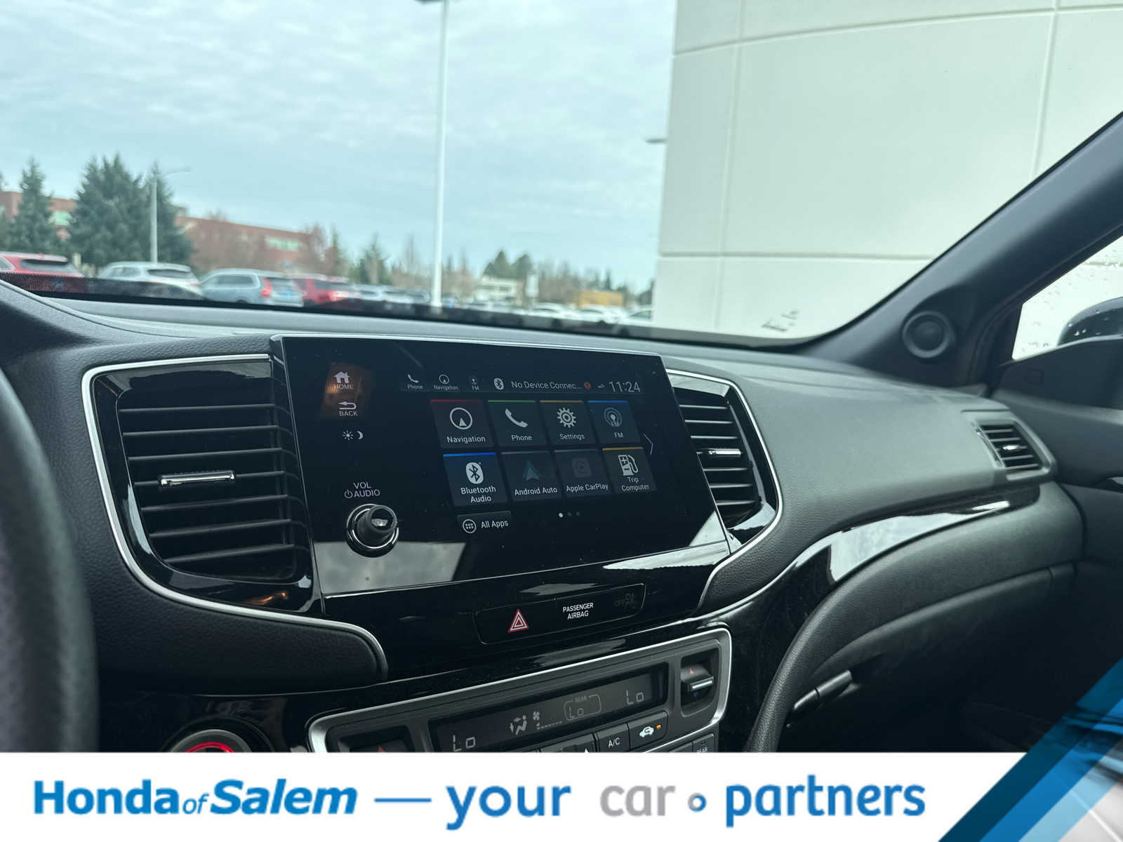 Thumbnail: 2023 Honda Passport - 16