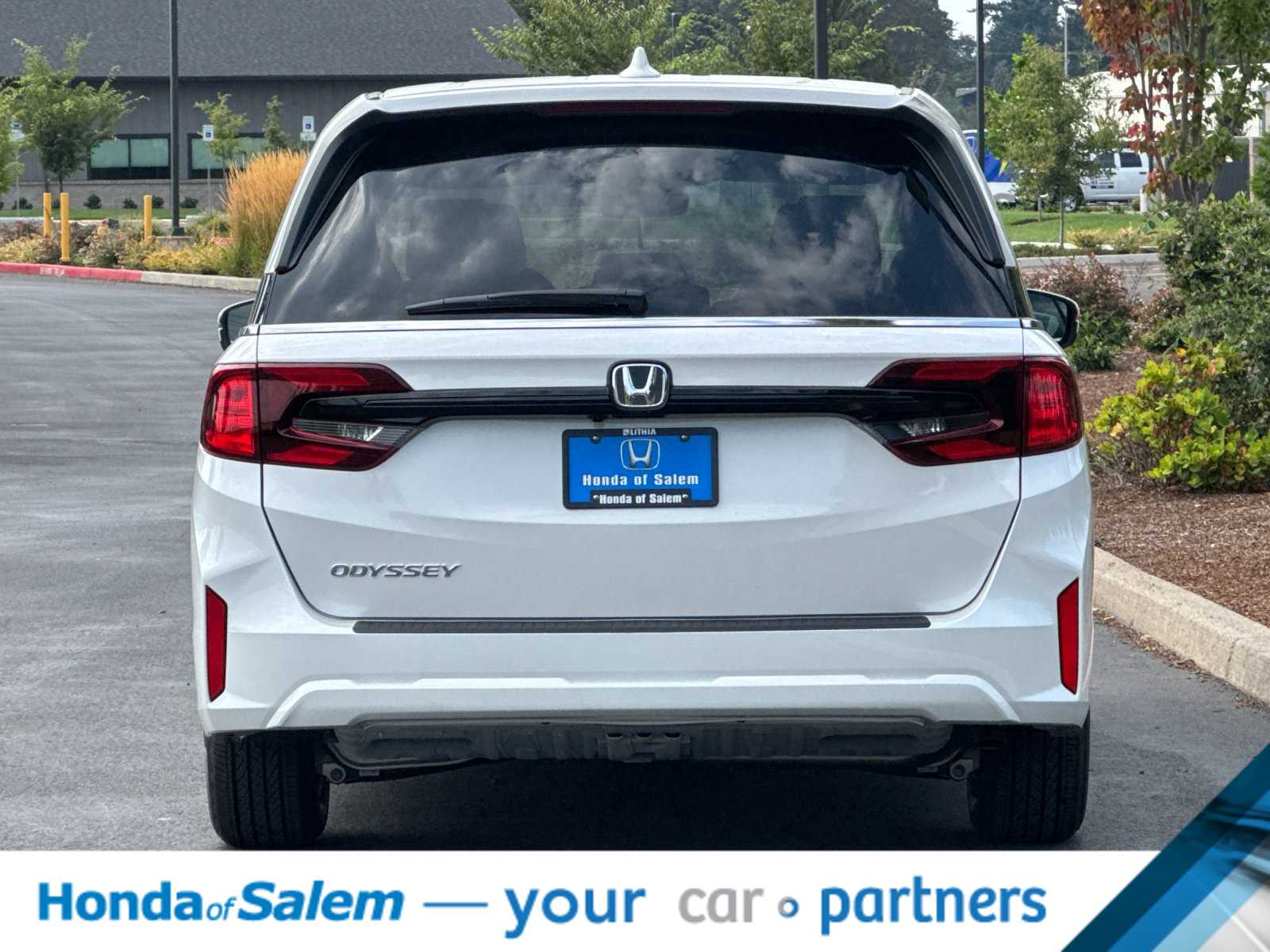 Thumbnail: 2026 Honda Odyssey - 7