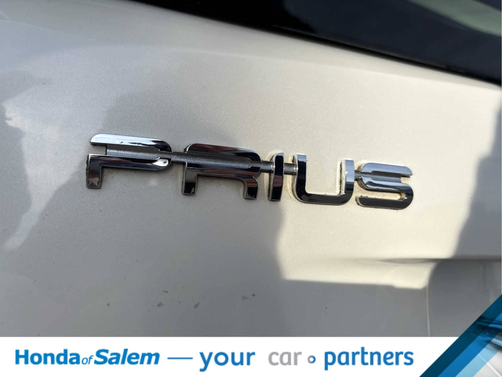 Thumbnail: 2016 Toyota Prius - 12