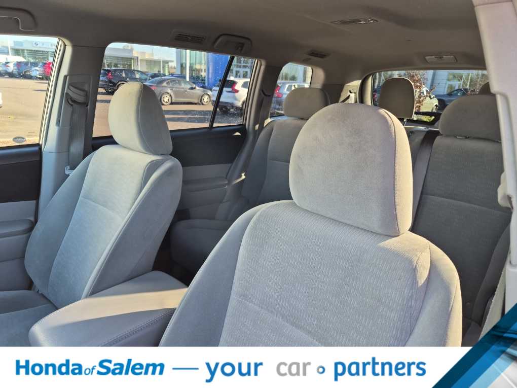 Thumbnail: 2012 Toyota Highlander - 11