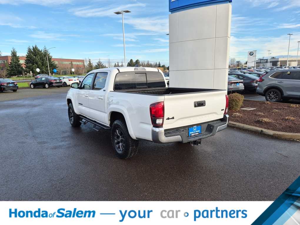 Thumbnail: 2023 Toyota Tacoma - 4