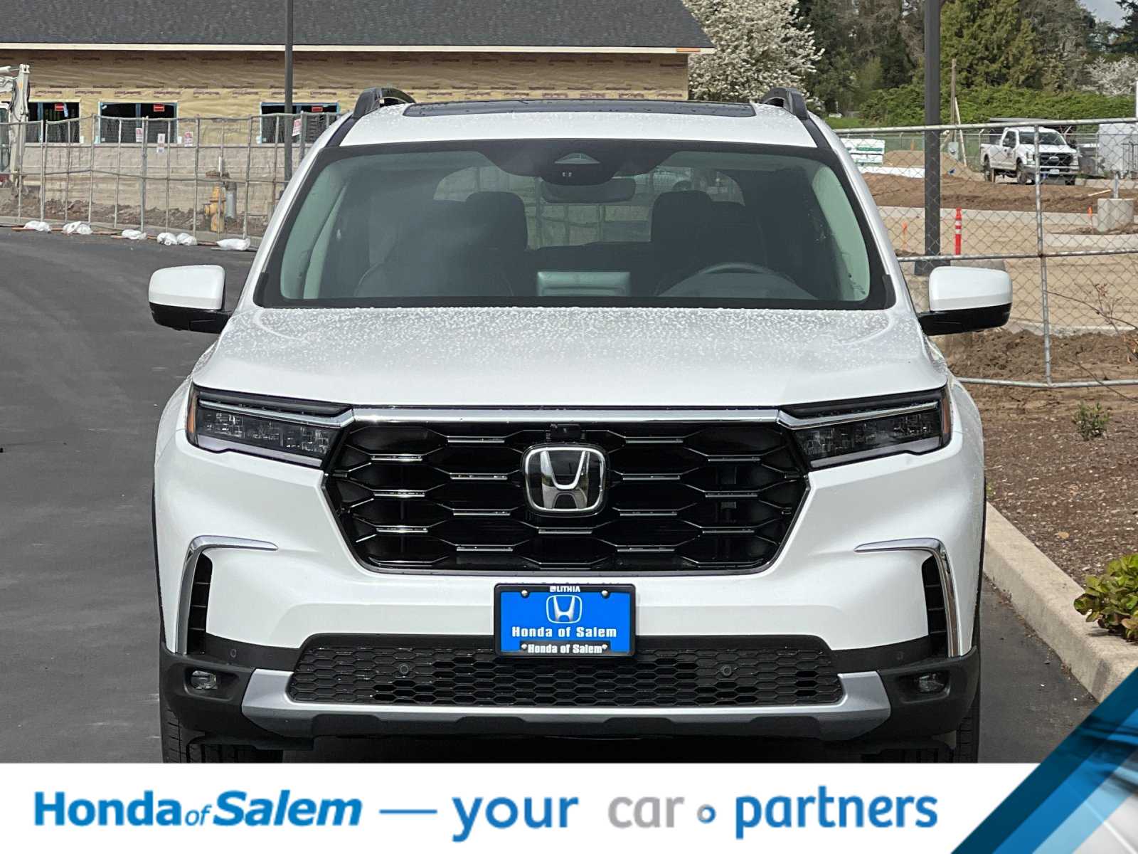 Thumbnail: 2025 Honda Pilot - 10
