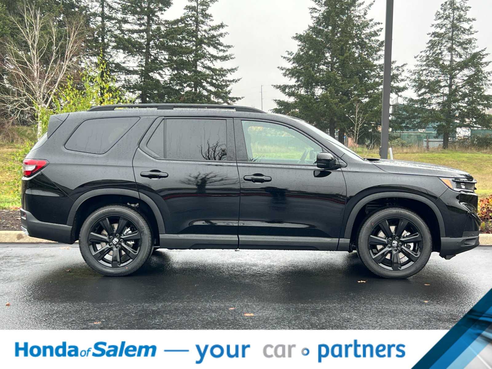 Thumbnail: 2025 Honda Pilot - 8