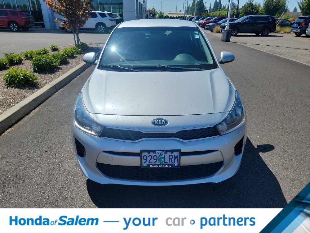 Thumbnail: 2019 Kia Rio - 6