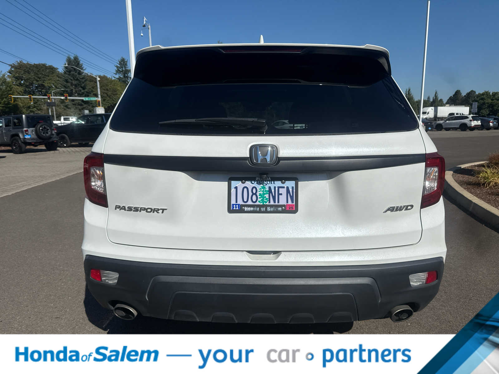 Thumbnail: 2019 Honda Passport - 10