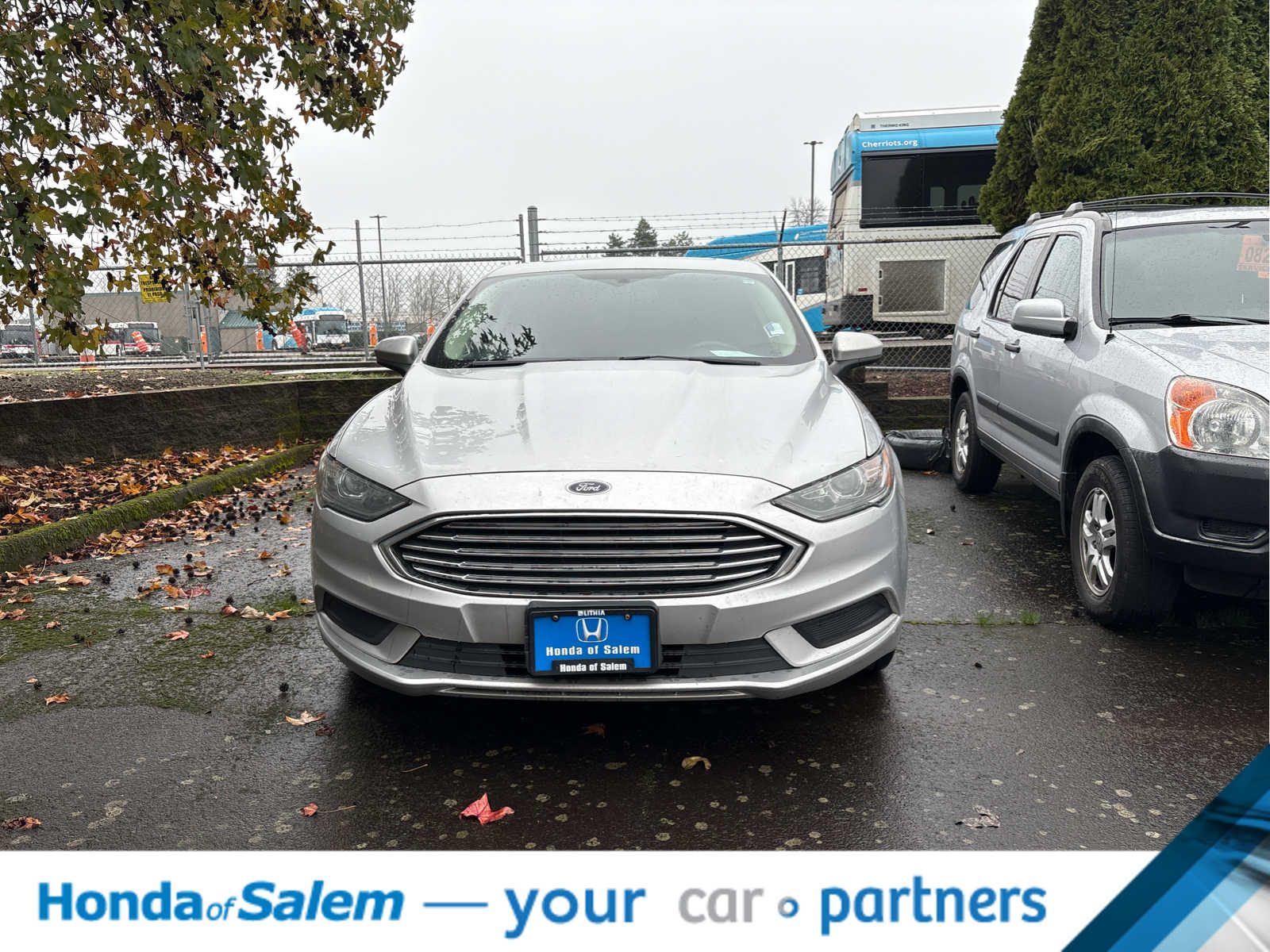 2017 Ford Fusion SE's photo