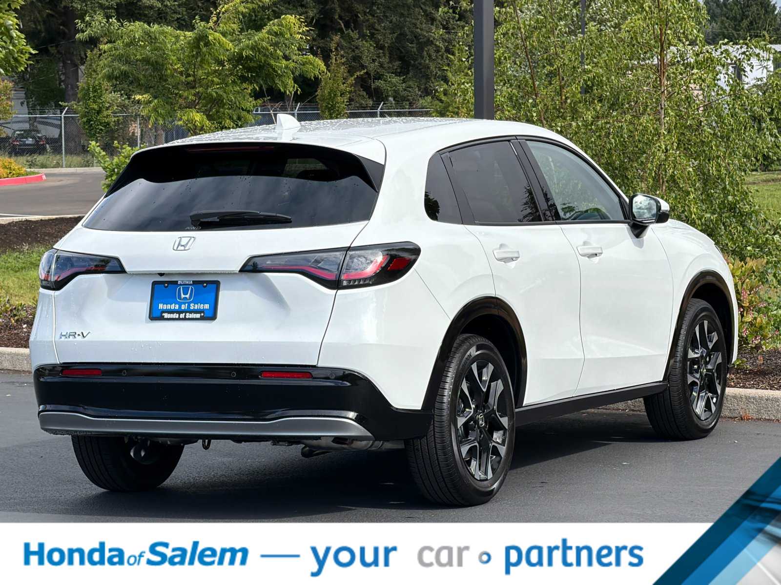 Thumbnail: 2027 Honda HR-V - 2