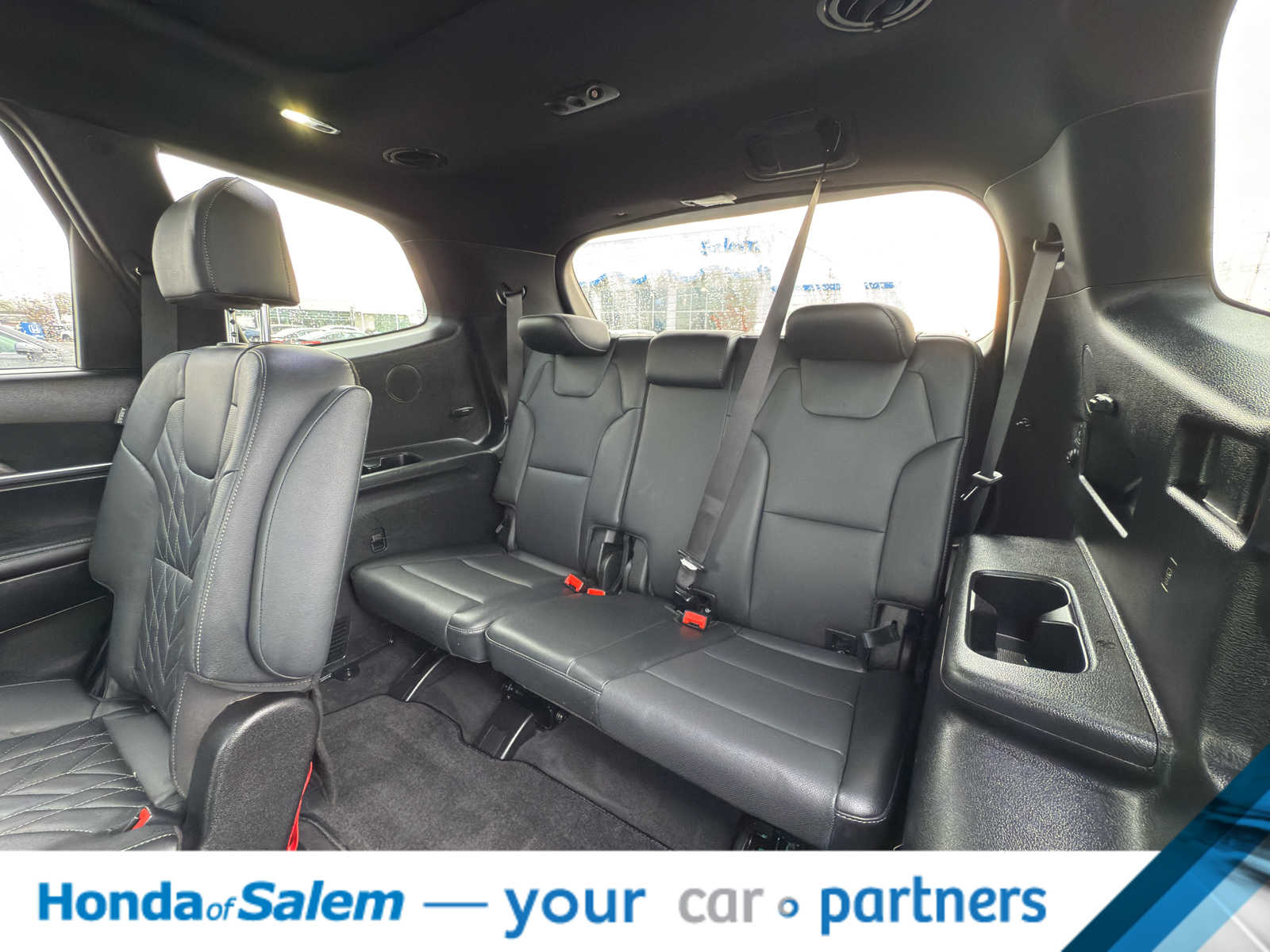 Thumbnail: 2023 Kia Telluride - 16