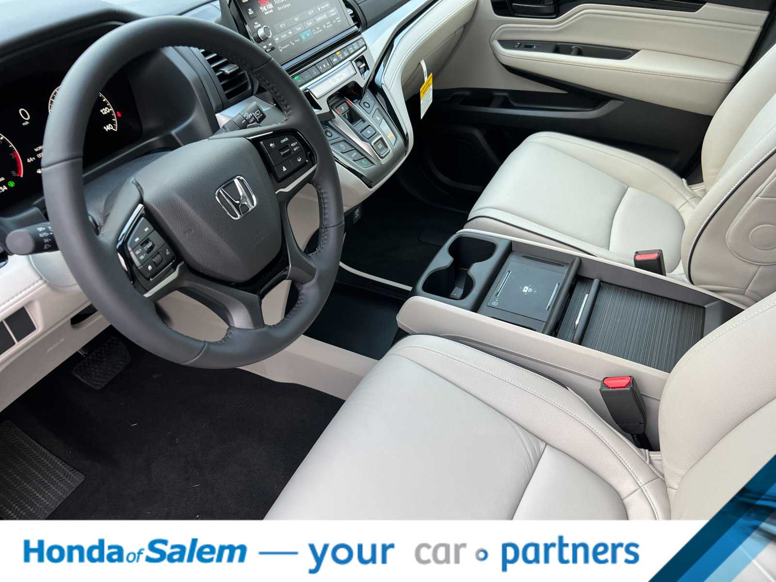 Thumbnail: 2026 Honda Odyssey - 12