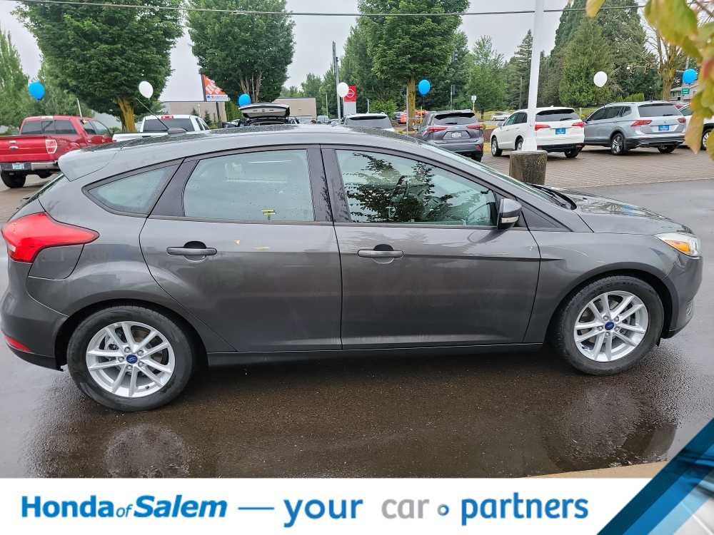 Thumbnail: 2015 Ford Focus - 23