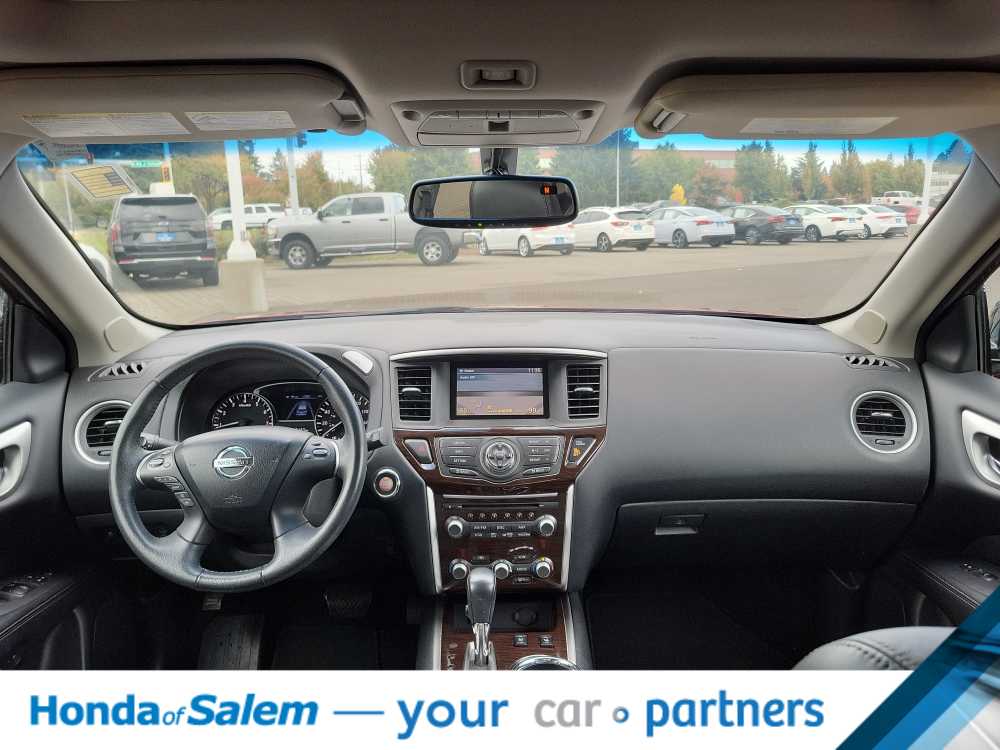 Thumbnail: 2013 Nissan Pathfinder - 10