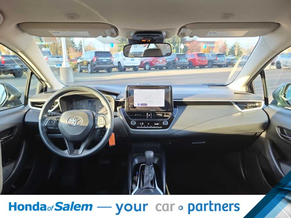 Thumbnail: 2023 Toyota Corolla - 10