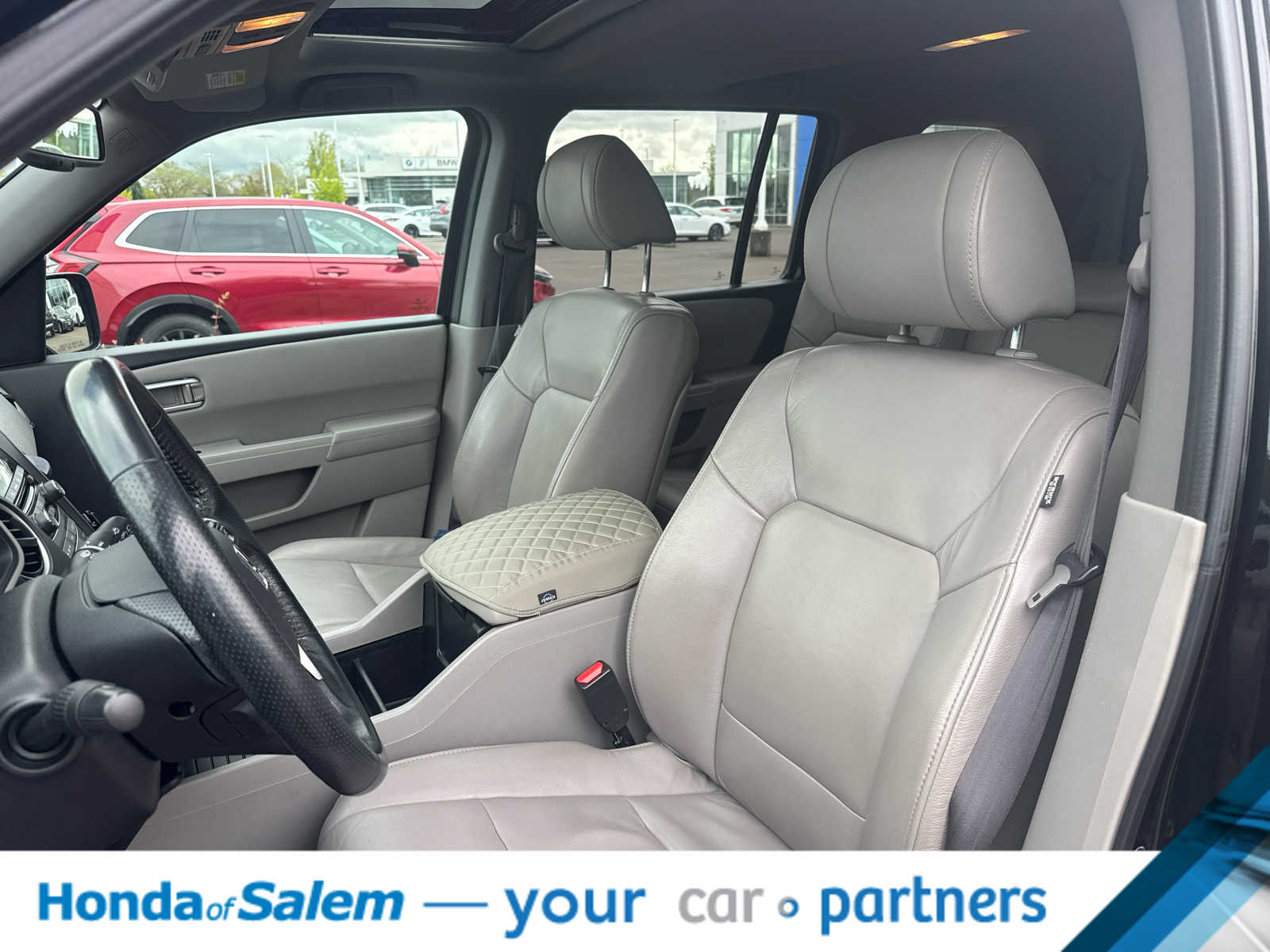 Thumbnail: 2015 Honda Pilot - 11