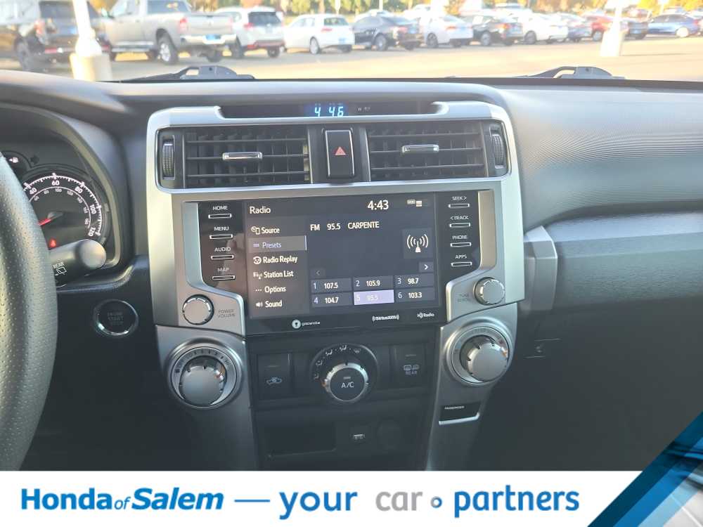 Thumbnail: 2021 Toyota 4Runner - 16