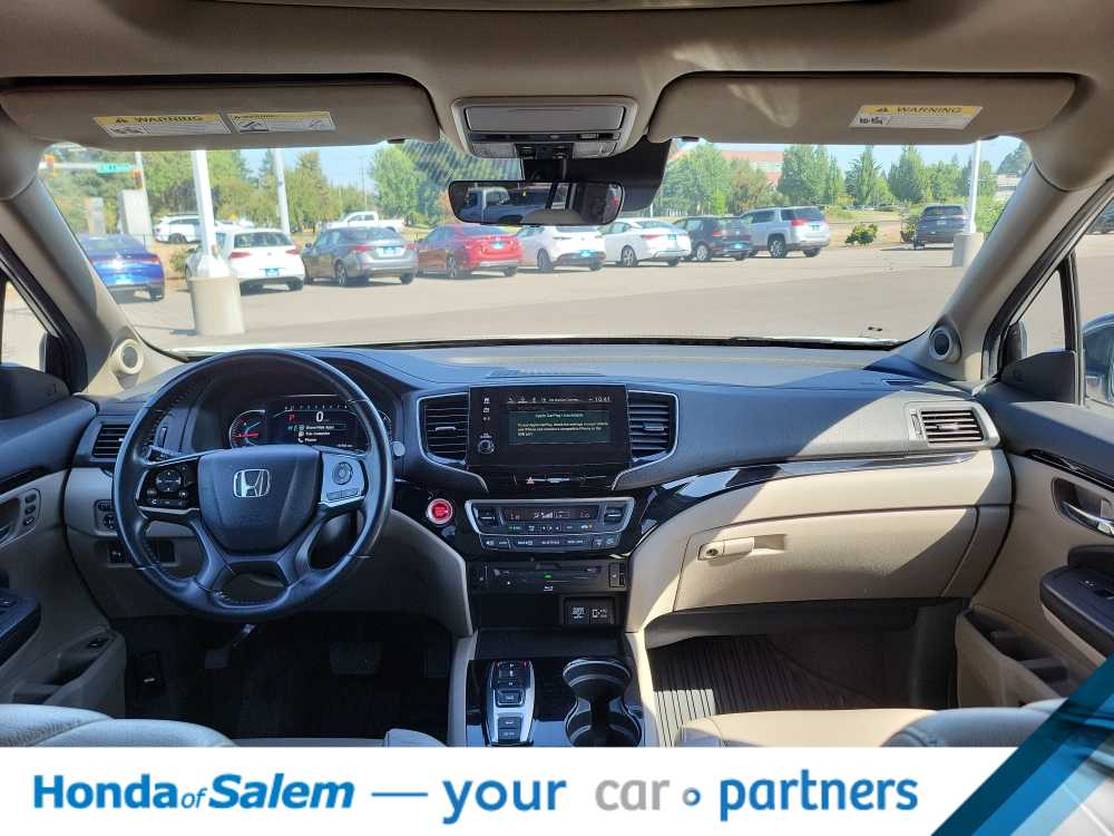 Thumbnail: 2019 Honda Pilot - 10
