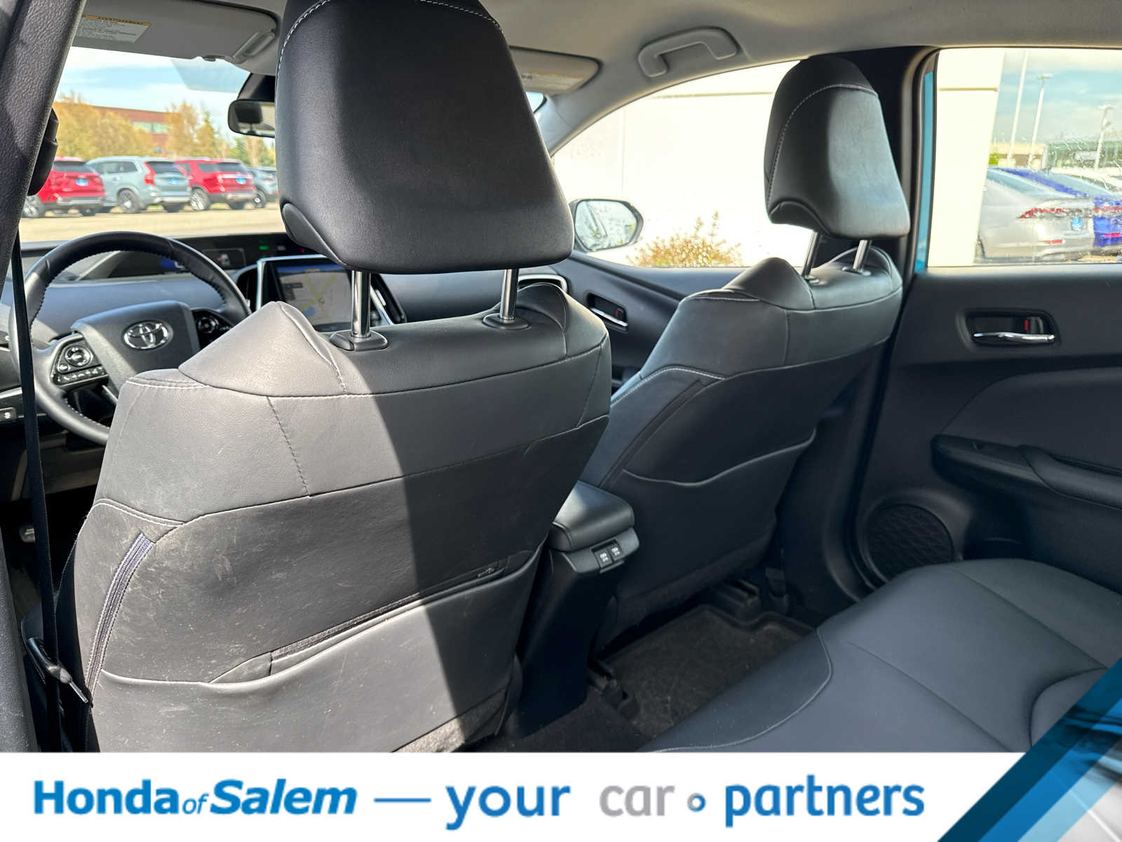 Thumbnail: 2021 Toyota Prius Prime - 12